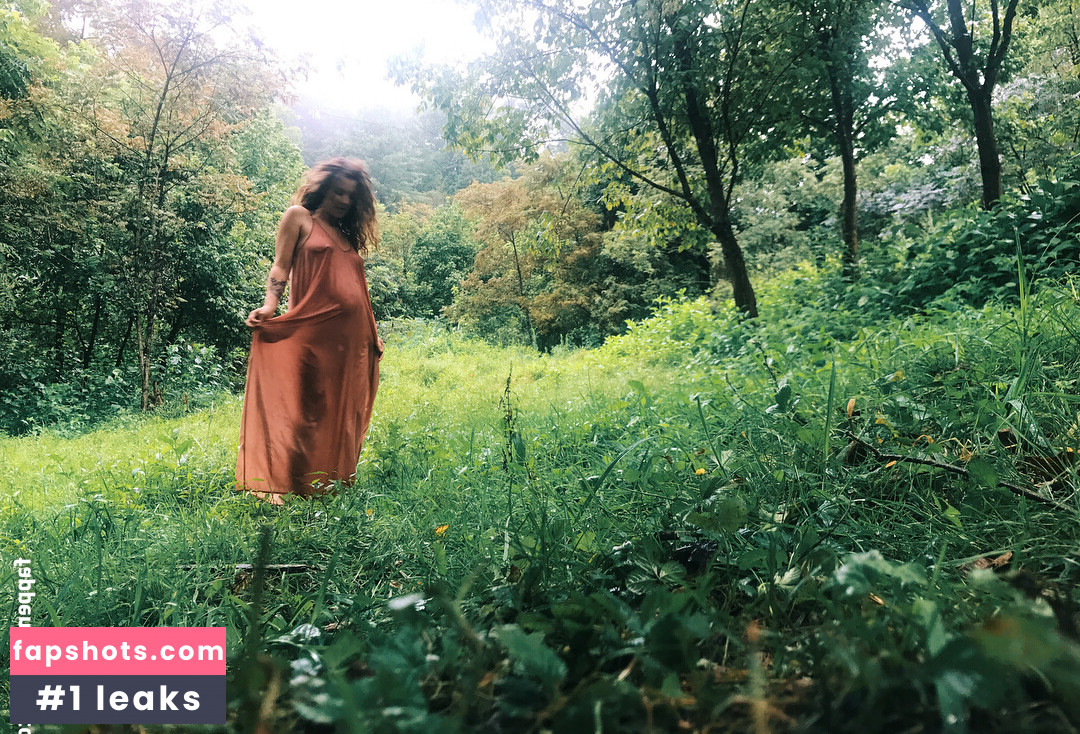 Hallee Hirsh Nude Leaks OnlyFans Photos #10 - LeakJerk