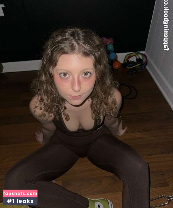 Hallie Gift gallery photo #13