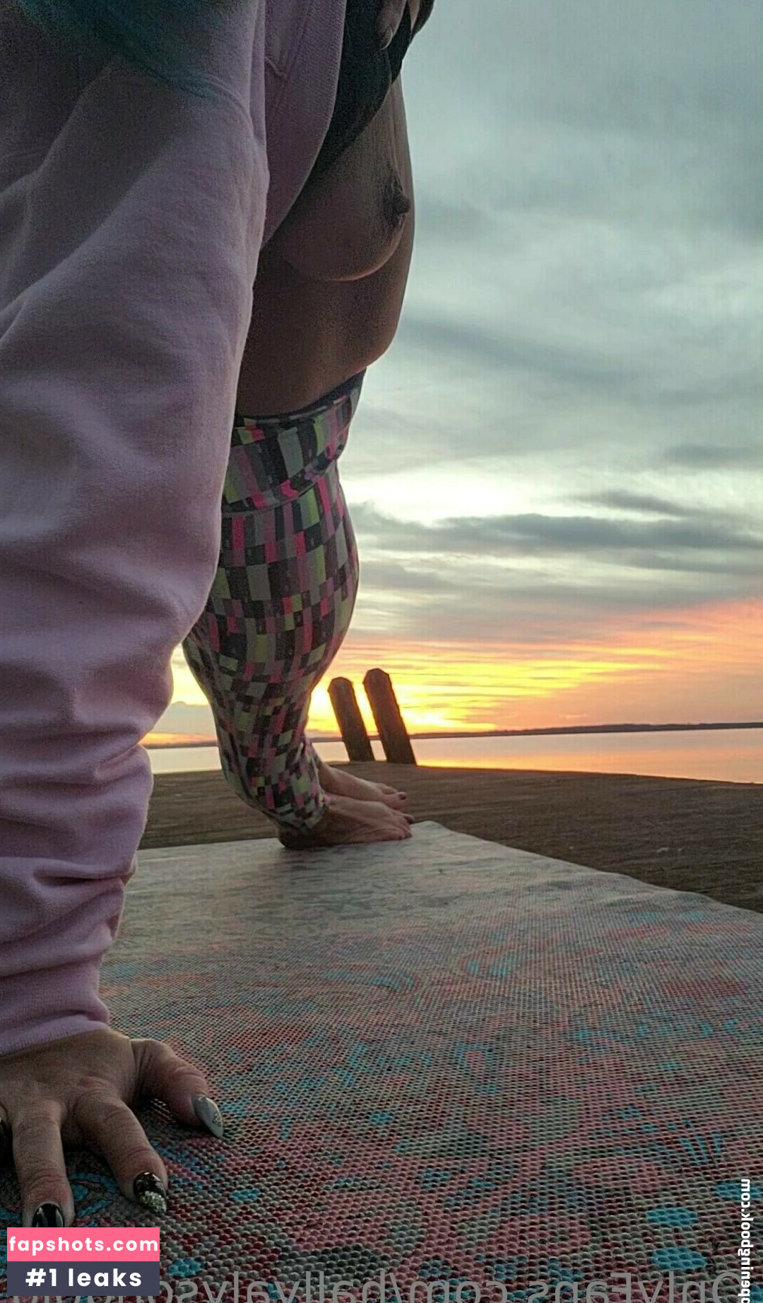 Hally Alyson gallery photo #28