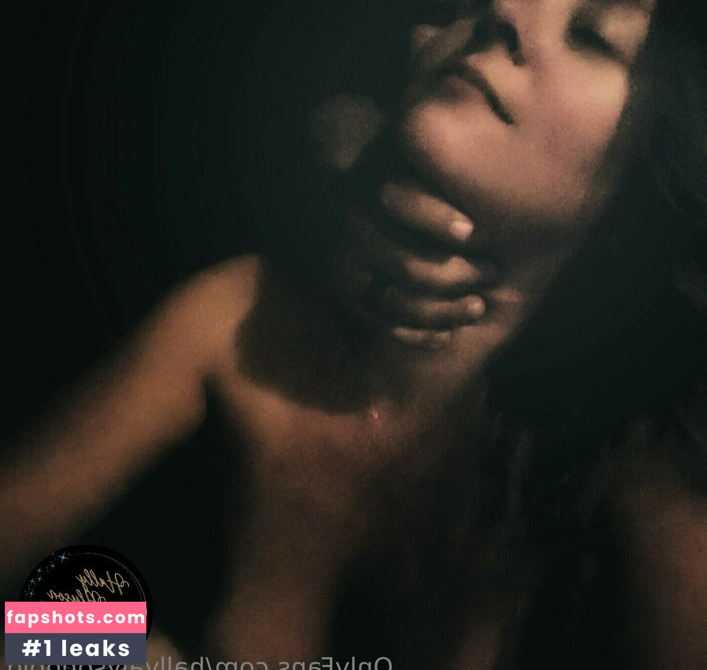 Hally Alyson gallery photo #8