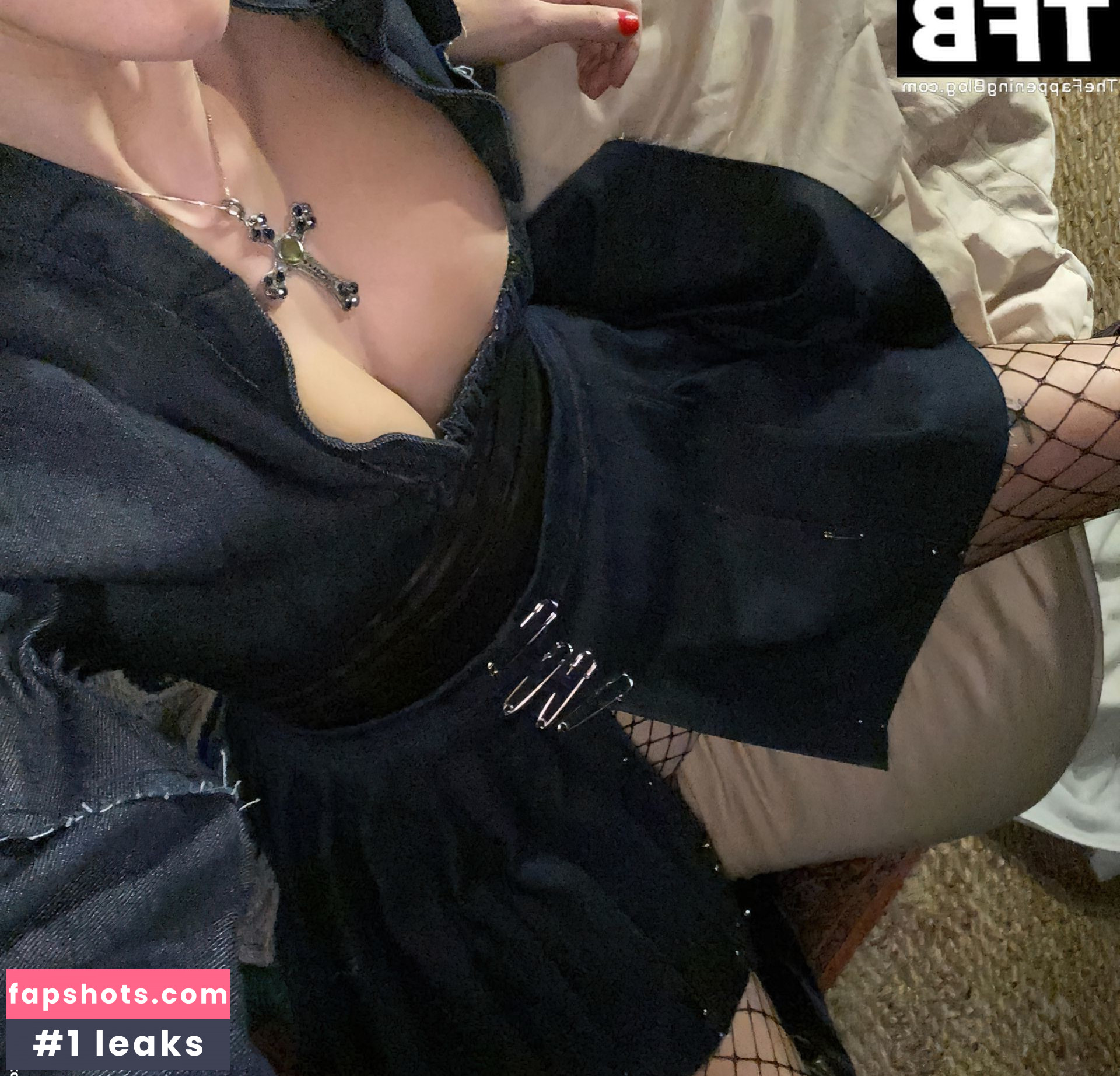 Halsey gallery photo #275