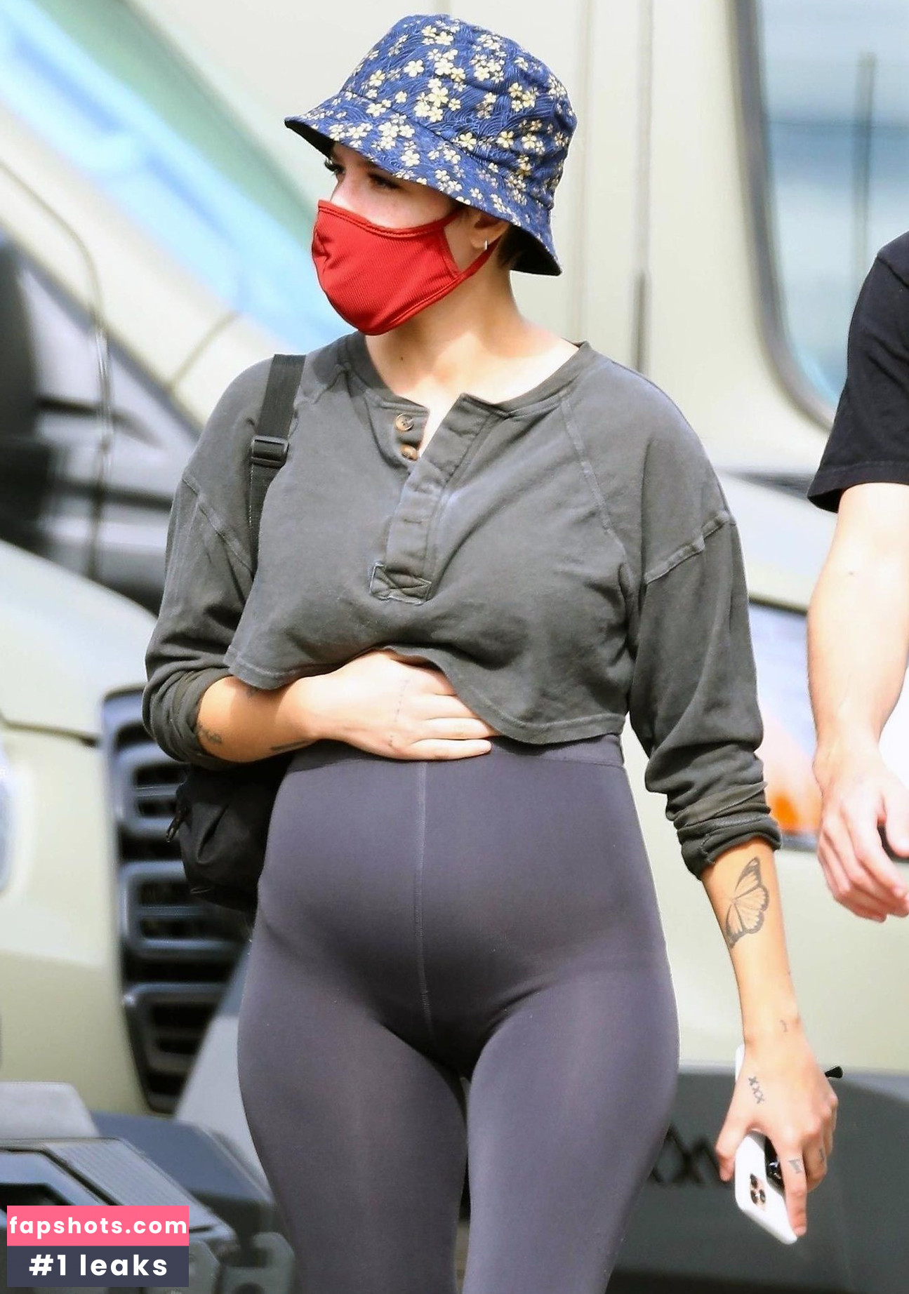 Halsey gallery photo #419