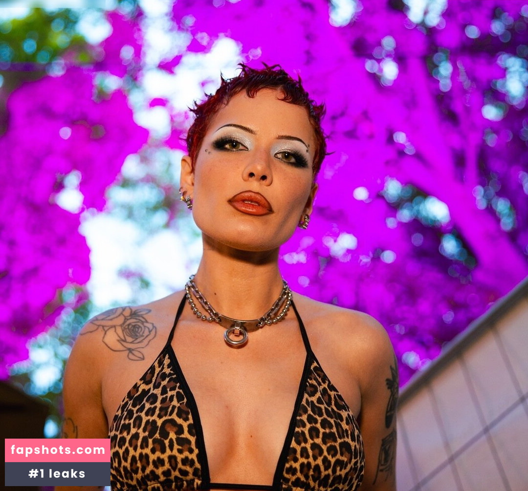 Halsey Nahé úniky fotek pouze od fanoušků #418 - Fapshots