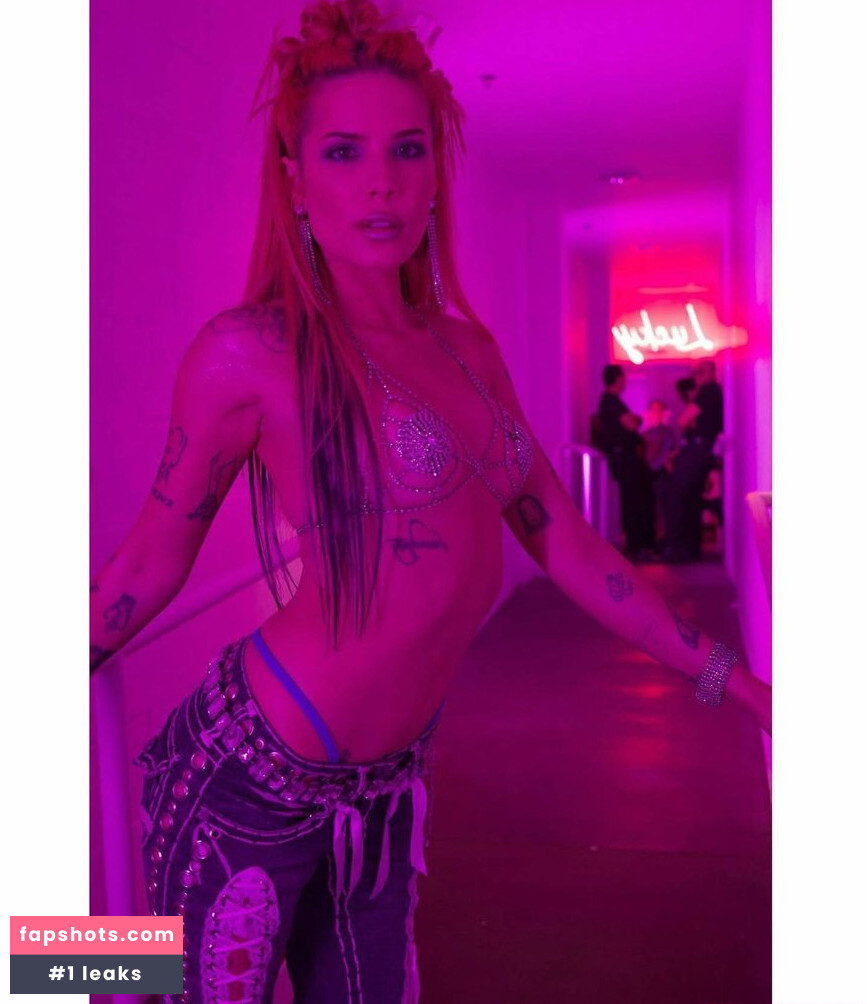 Halsey Nahé úniky fotek pouze od fanoušků #421 - Fapshots