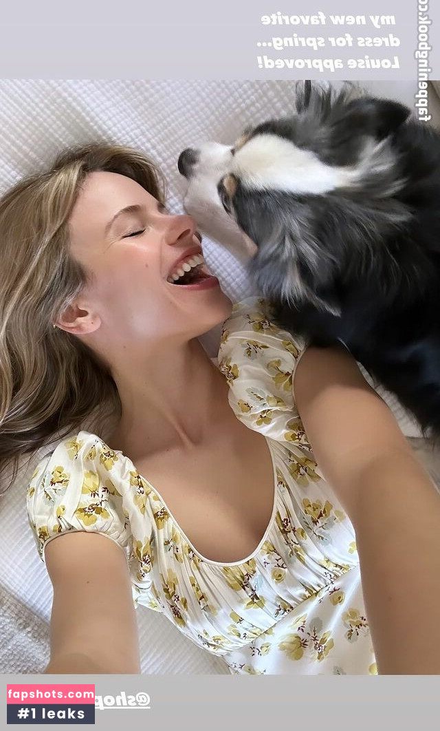 Halston Sage gallery photo #16