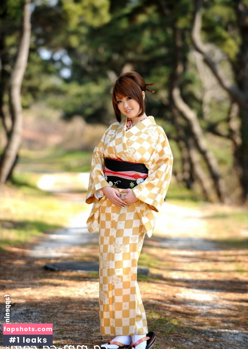 Hamasaki Rio gallery photo #78