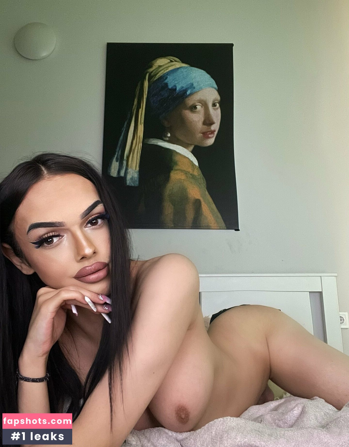 Hamza Alexa gallery photo #13