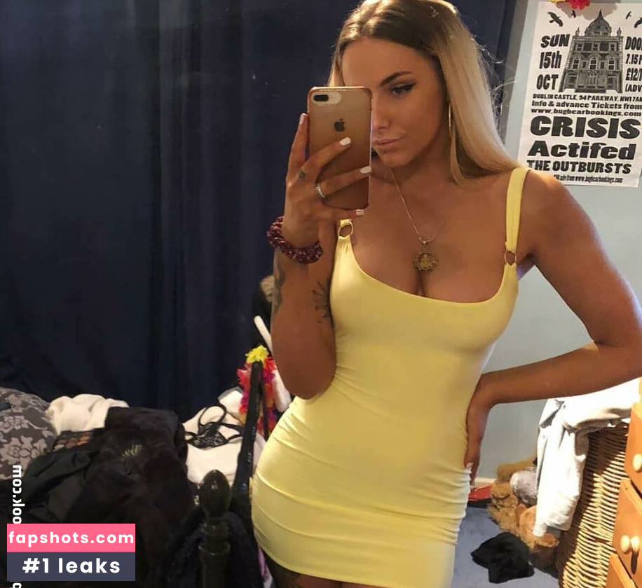 Hana Alexiss gallery photo #10