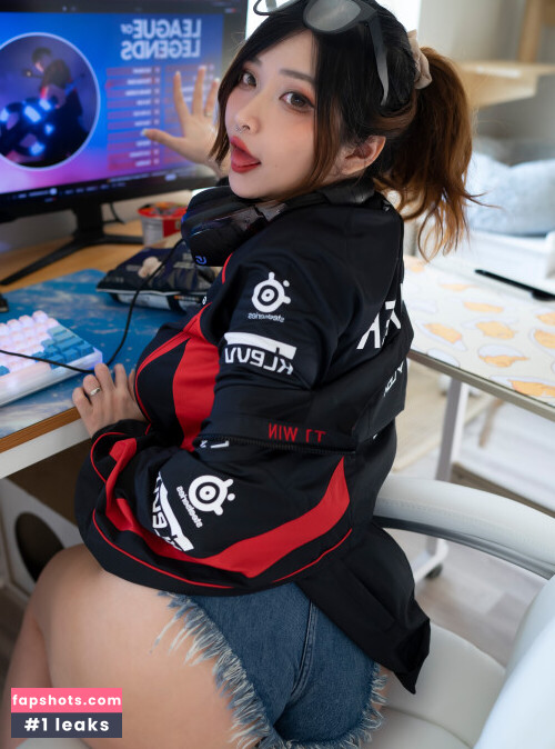 Hana Bunny (Hanna Dinh) Filtración Desnuda OnlyFans Foto #864 - Fapshots