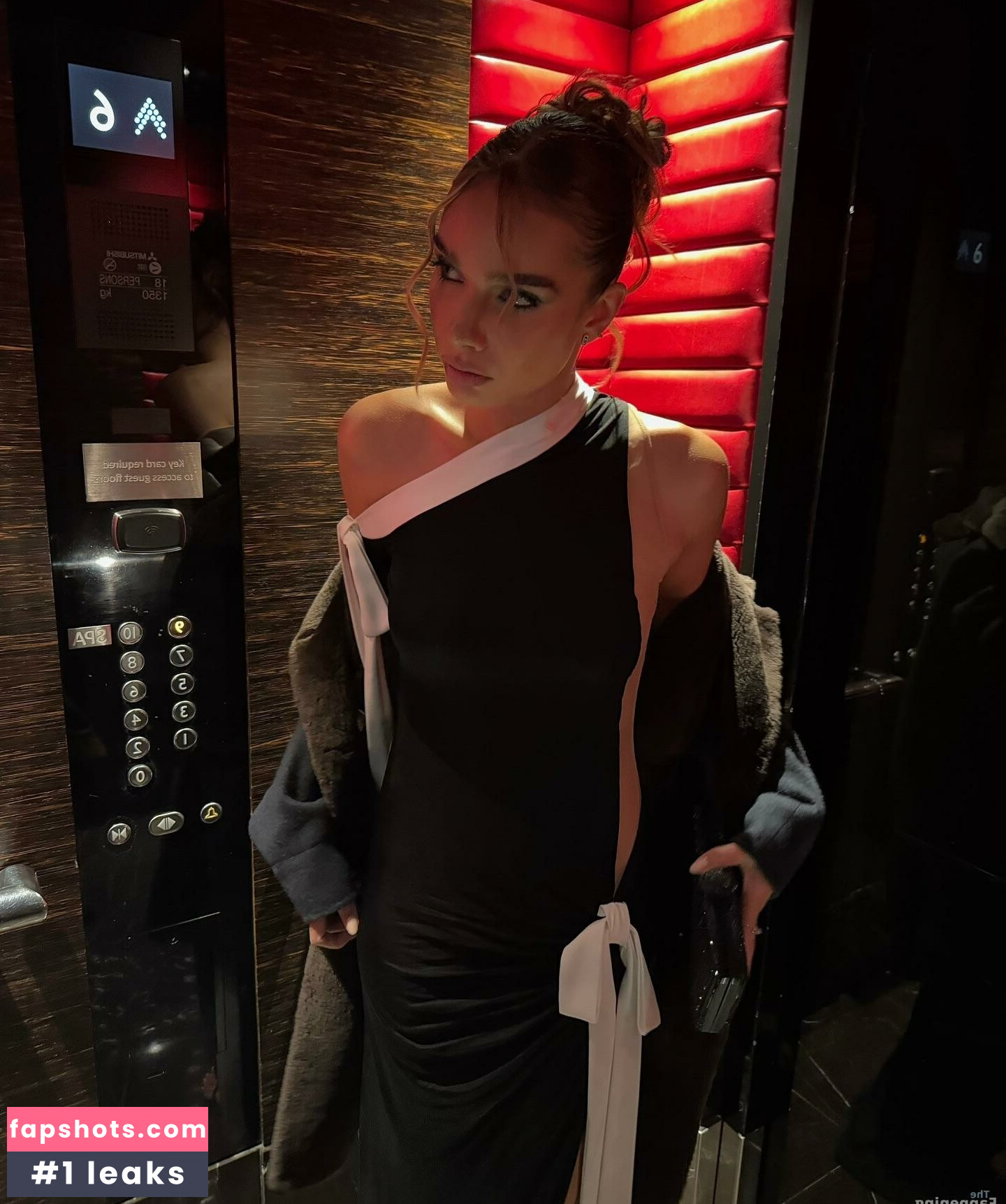 Hana Cross gallery photo #2