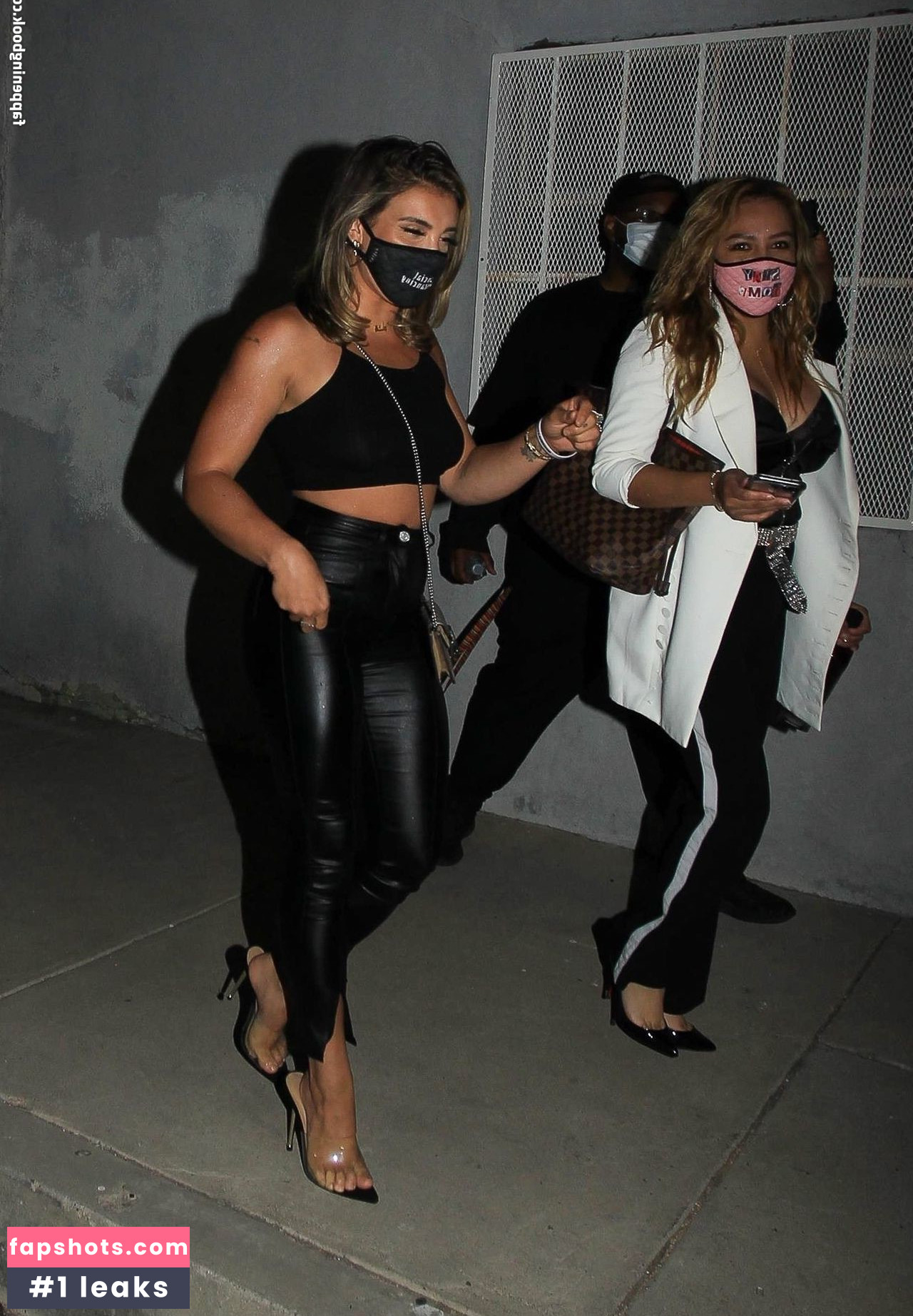 Hana Giraldo Nude Leaks OnlyFans Photos #37 - LeakJerk