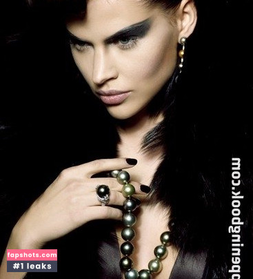 Hana Nitsche gallery photo #69