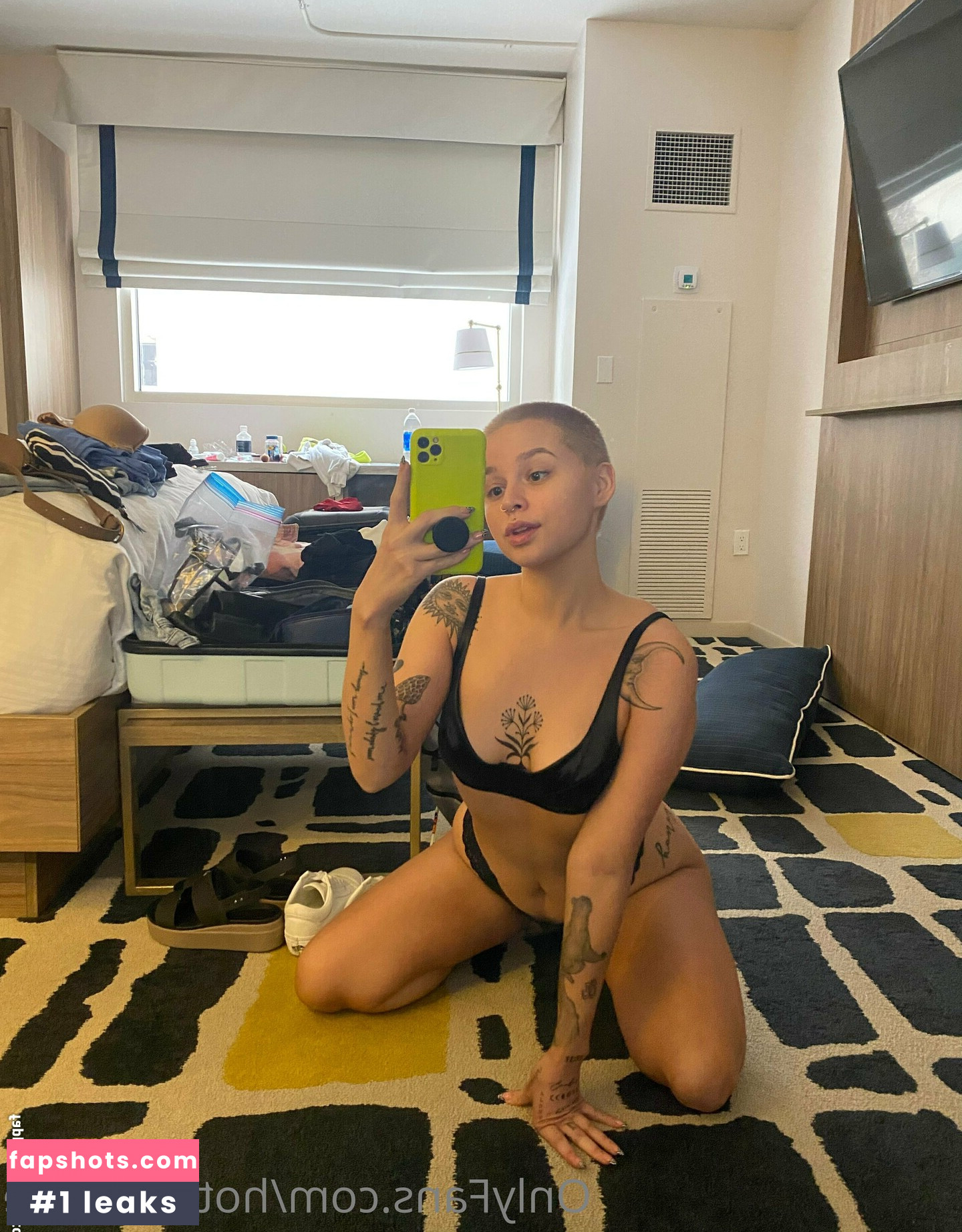 handj0bzbychelle gallery photo #20