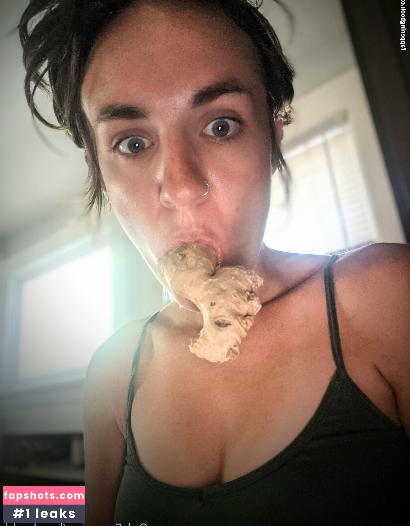 handsy_bb gallery photo #2