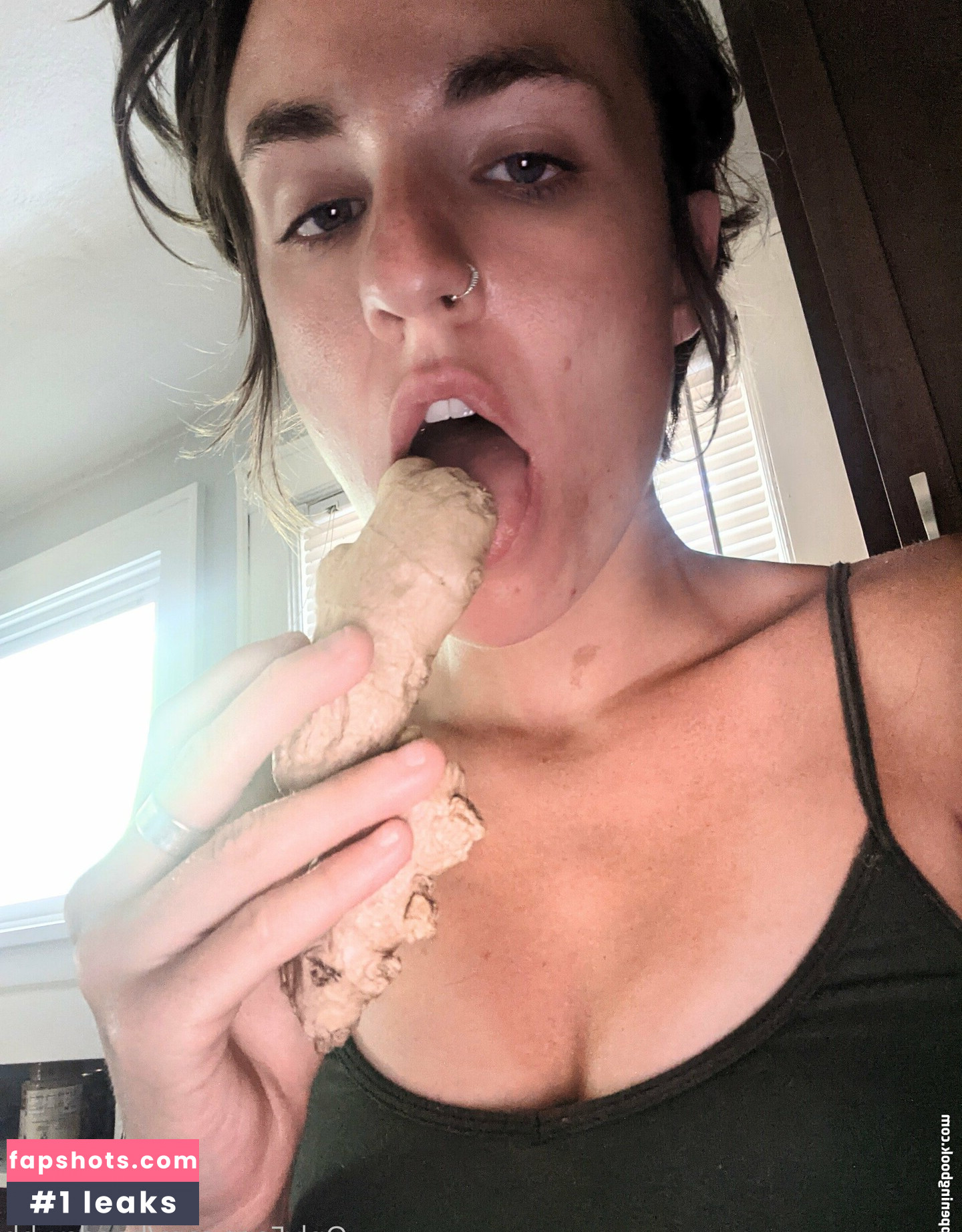 handsy_bb gallery photo #6