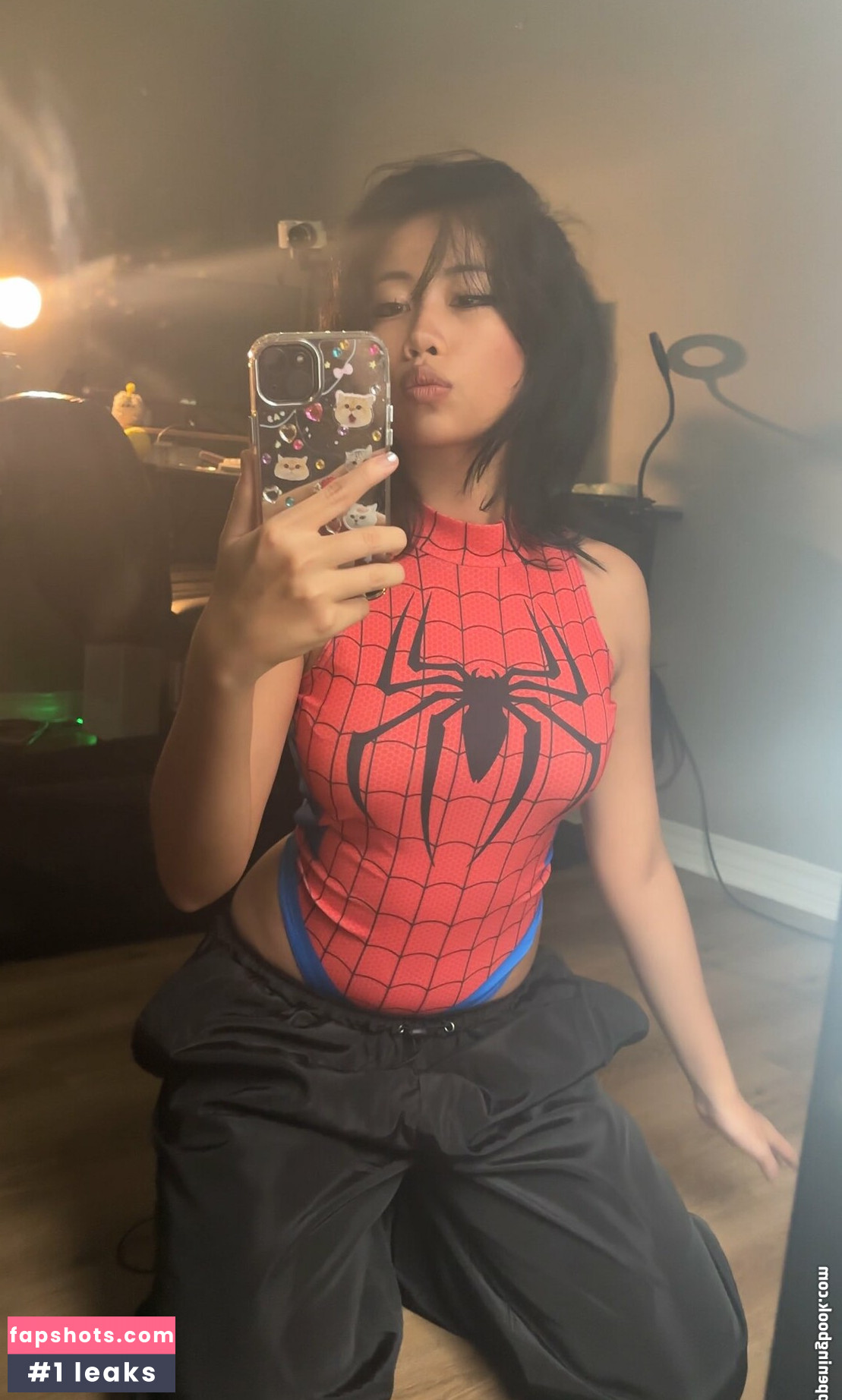 hann1ekin gallery photo #3