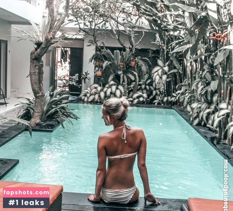 Hanna Annika Möller gallery photo #11