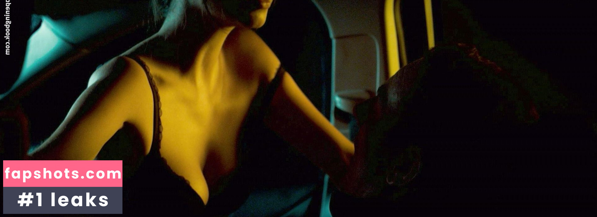 Hanna Stanbridge nude babe gallery