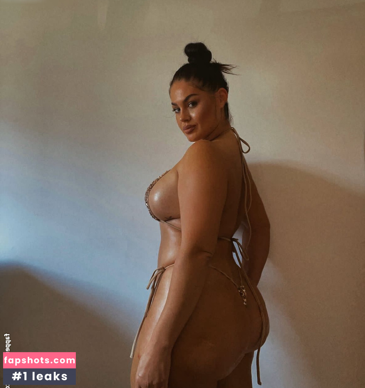 Hanna Wilperath Nahé úniky fotek pouze od fanoušků #122 - Fapshots