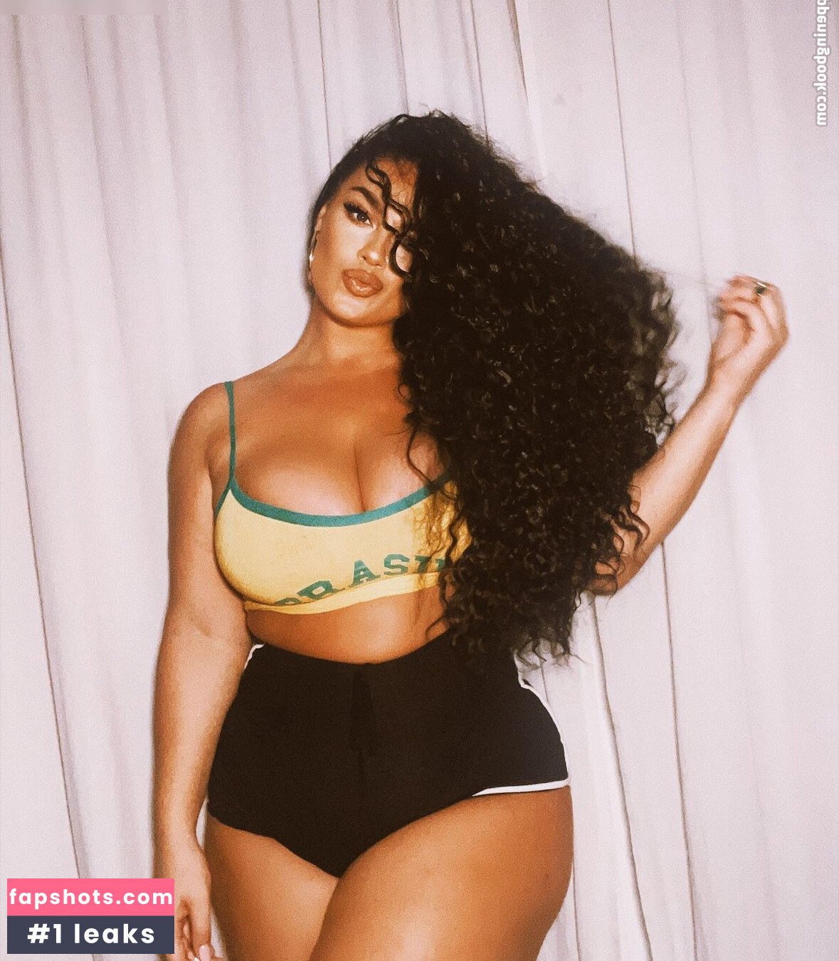 Hanna Wilperath Nahé úniky fotek pouze od fanoušků #99 - Fapshots