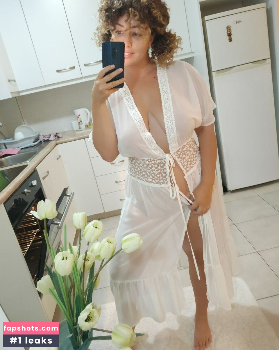 Hanna Zimmer gallery photo #142