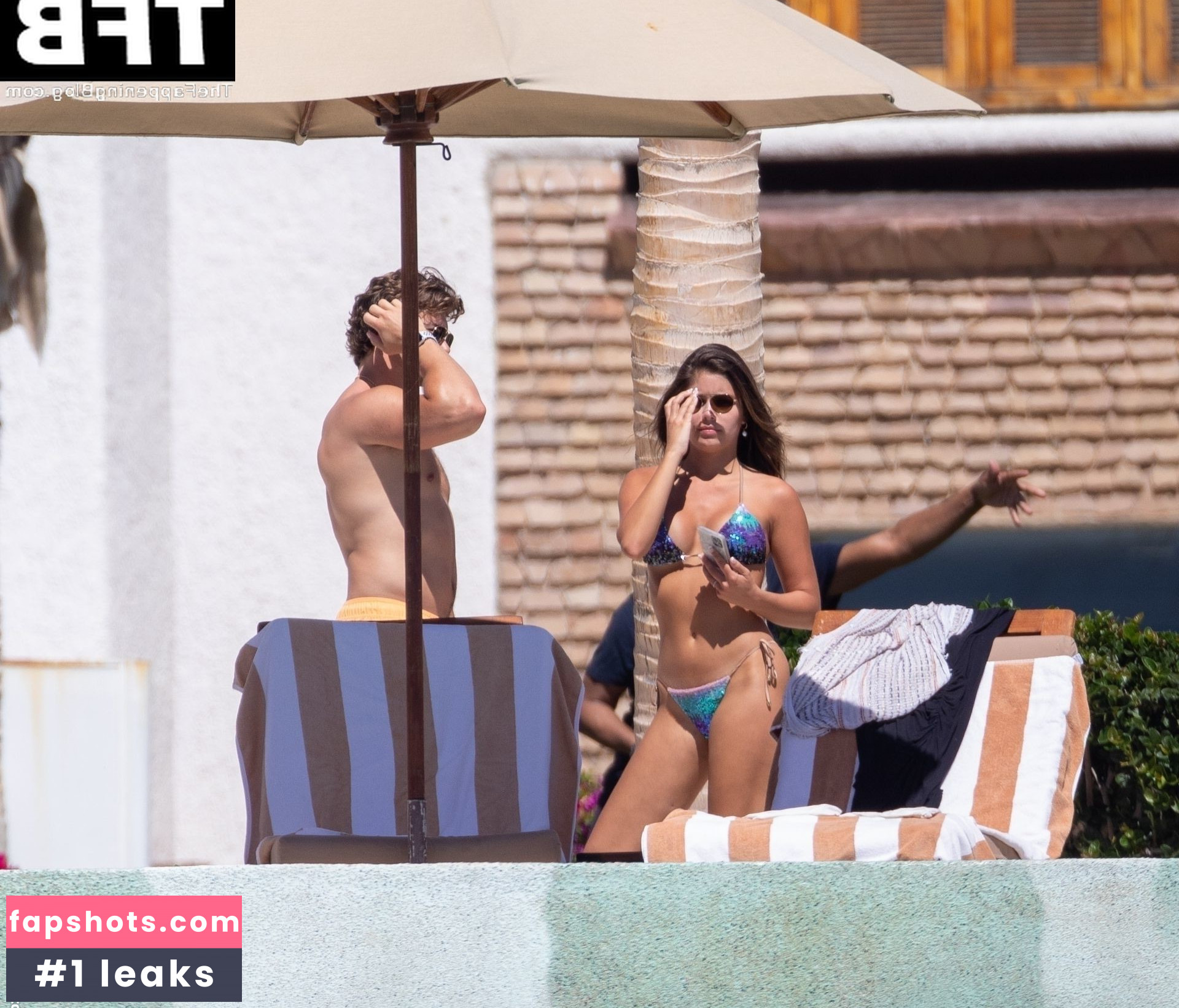 Hannah-Ann Sluss gallery photo #45