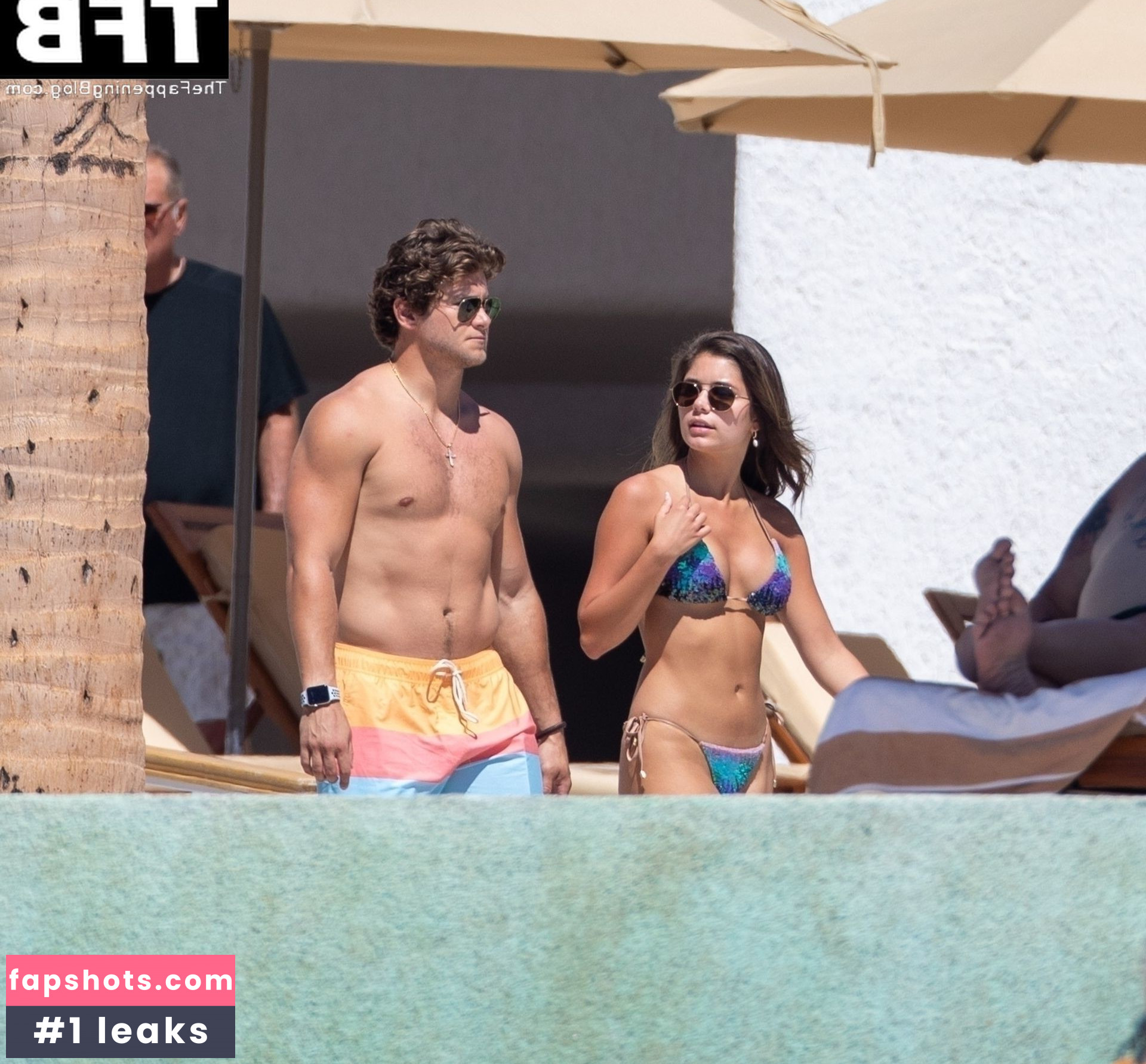 Hannah-Ann Sluss gallery photo #53