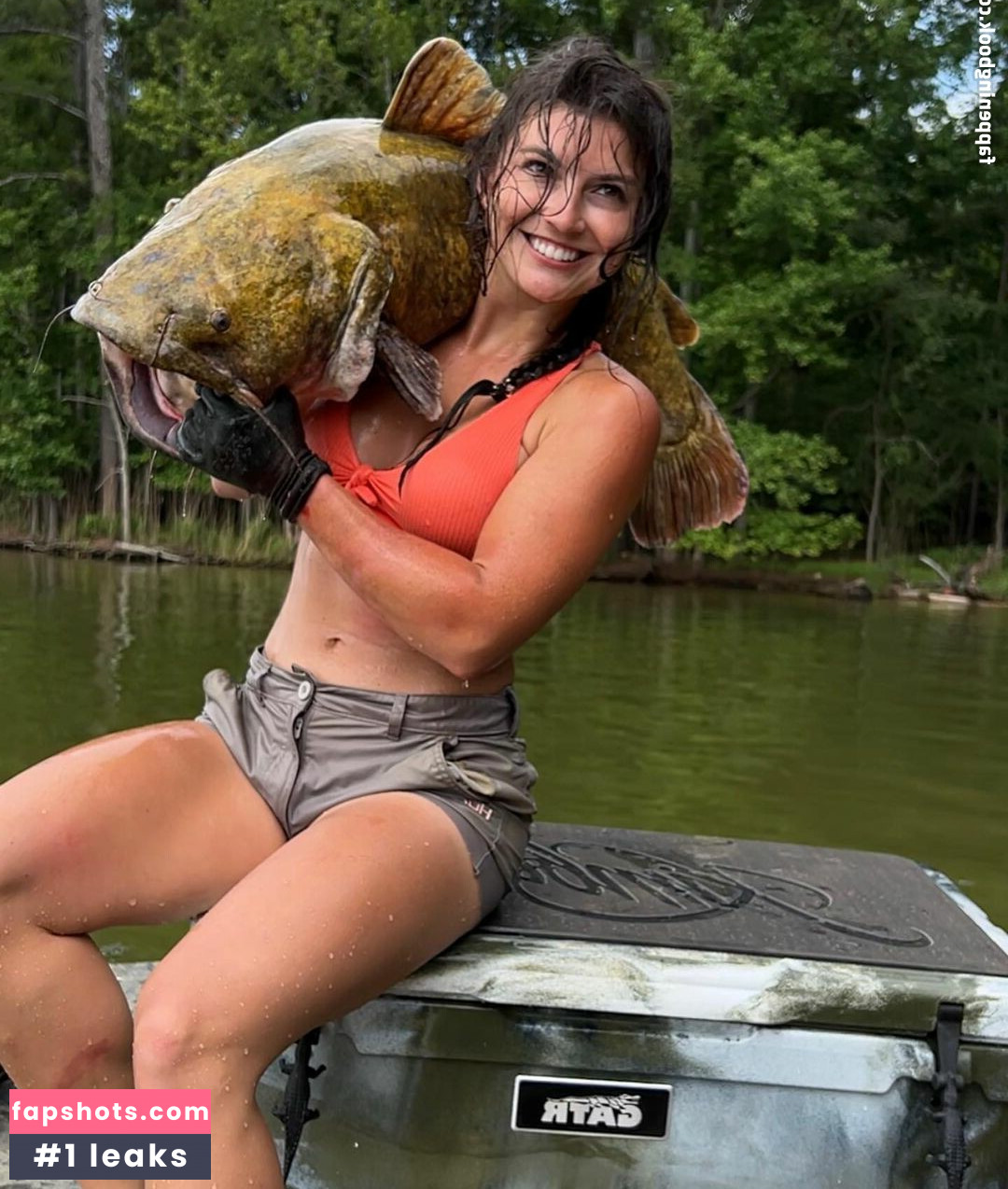 Hannah Barron gallery photo #114