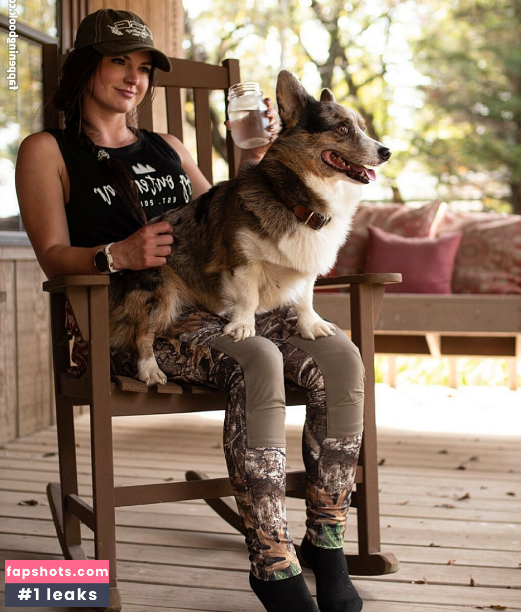 Hannah Barron gallery photo #122