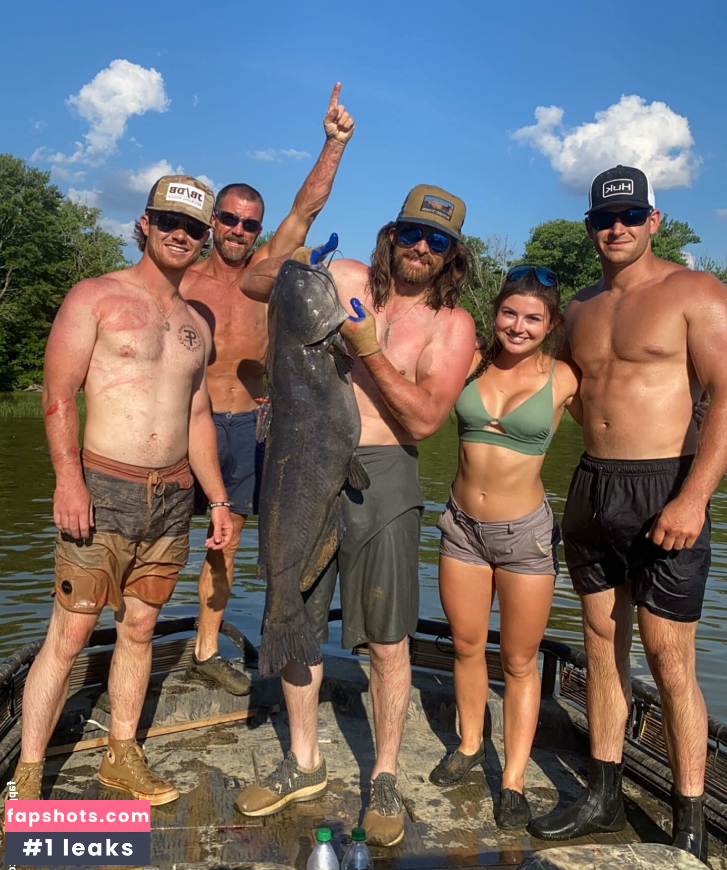 Hannah Barron gallery photo #159