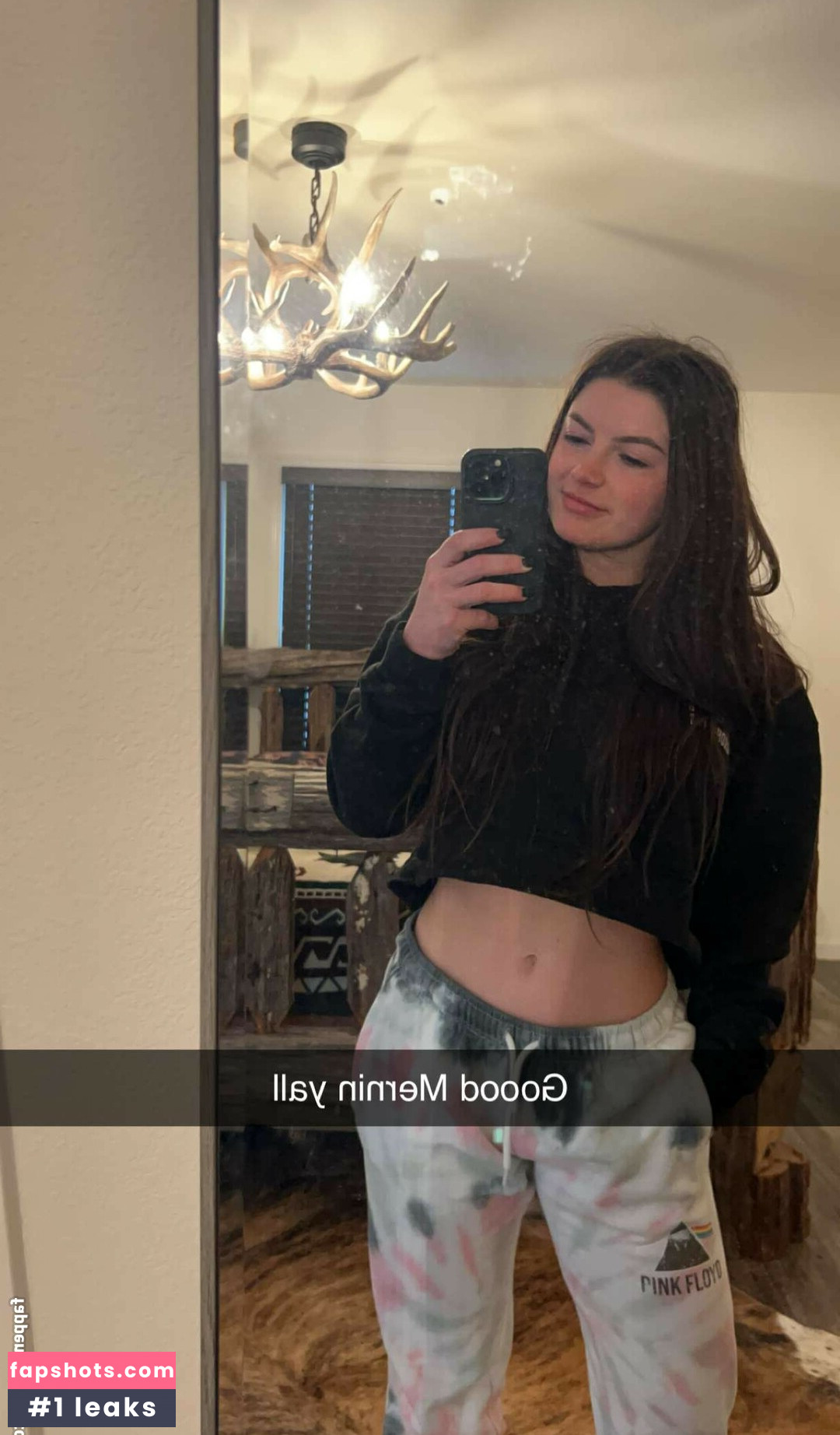 Hannah Barron gallery photo #18