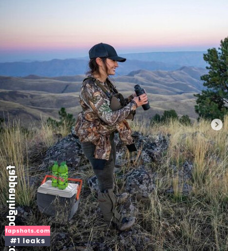 Hannah Barron gallery photo #176