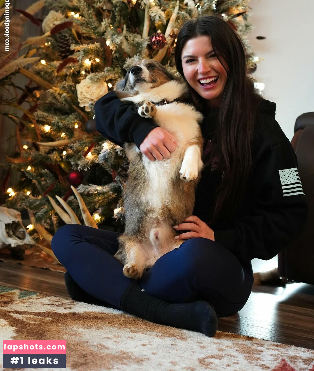 Hannah Barron gallery photo #29