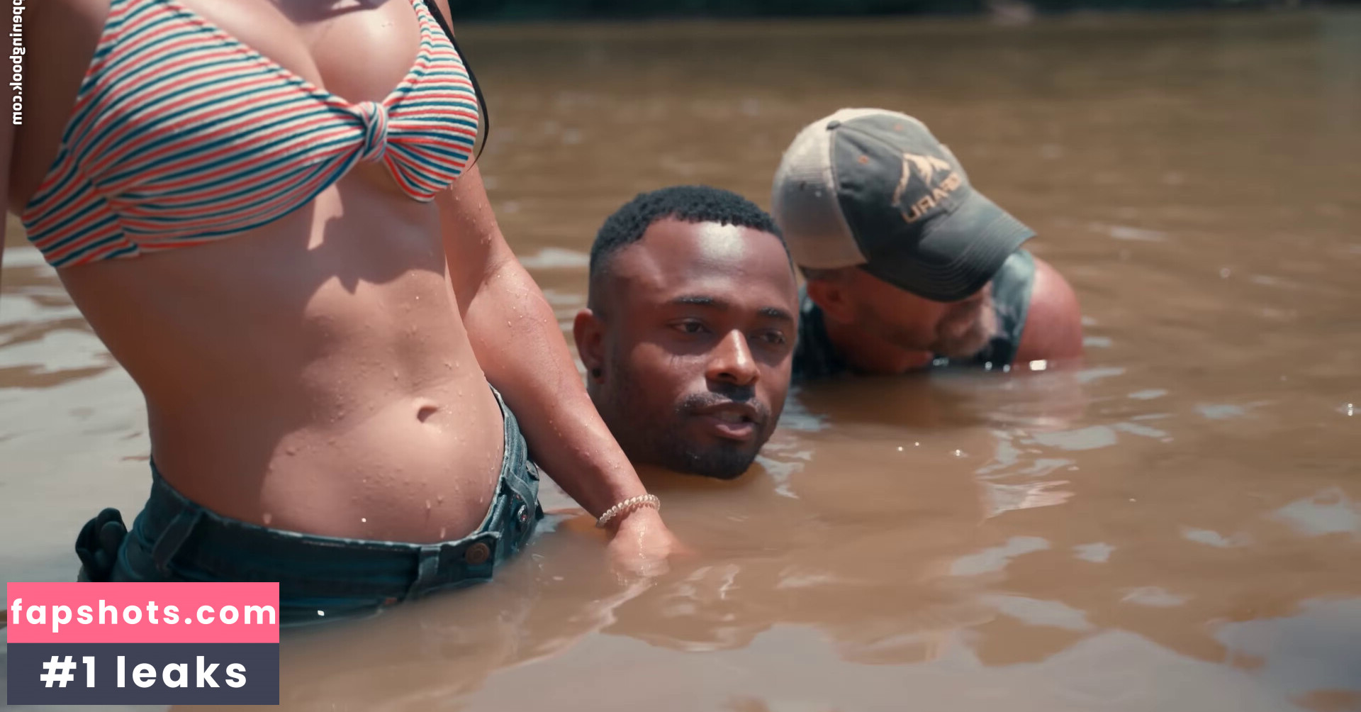 Hannah Barron gallery photo #37