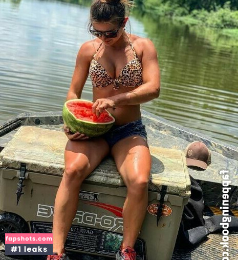 Hannah Barron gallery photo #86