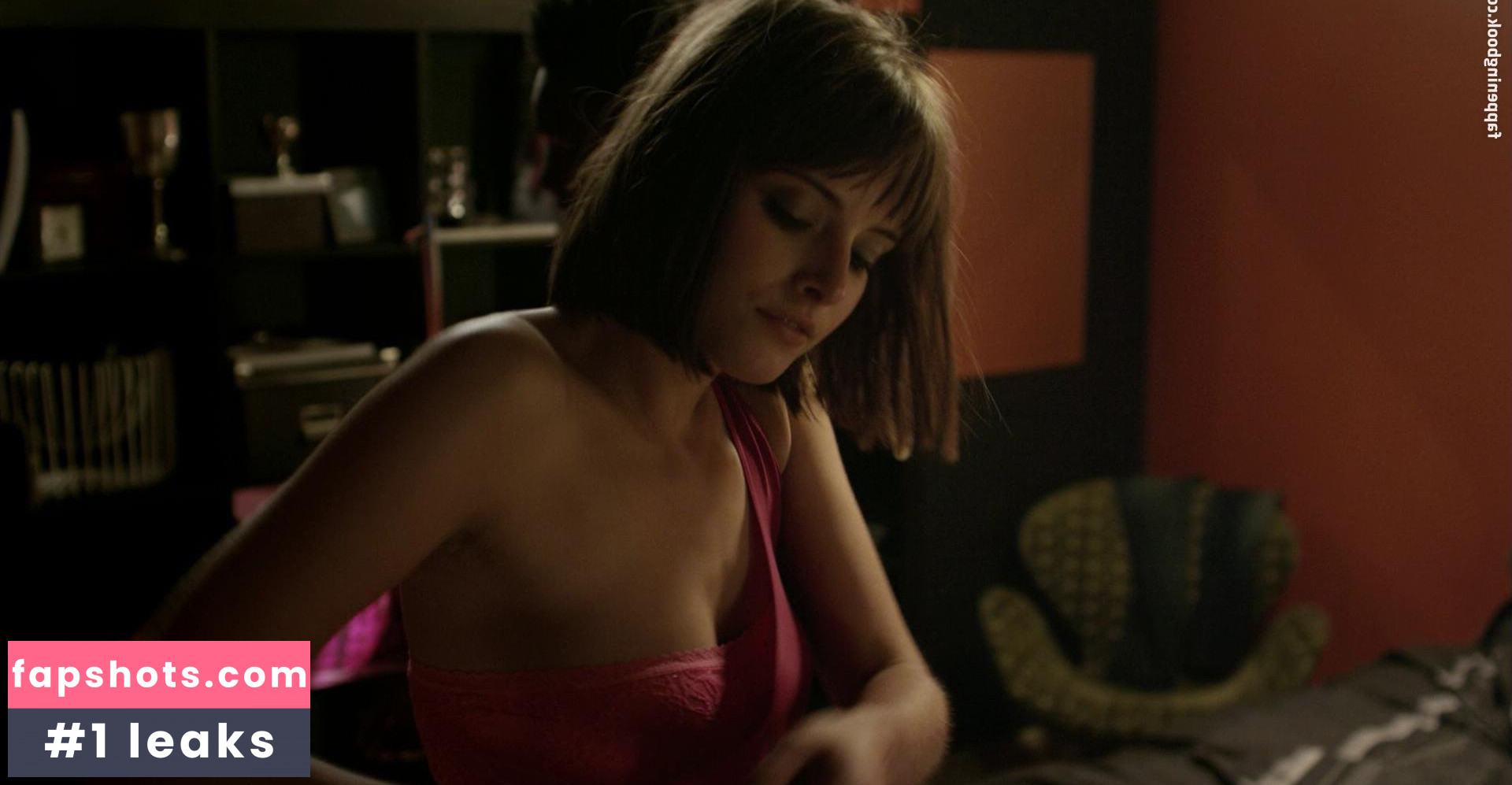 Hannah Britland gallery photo #2