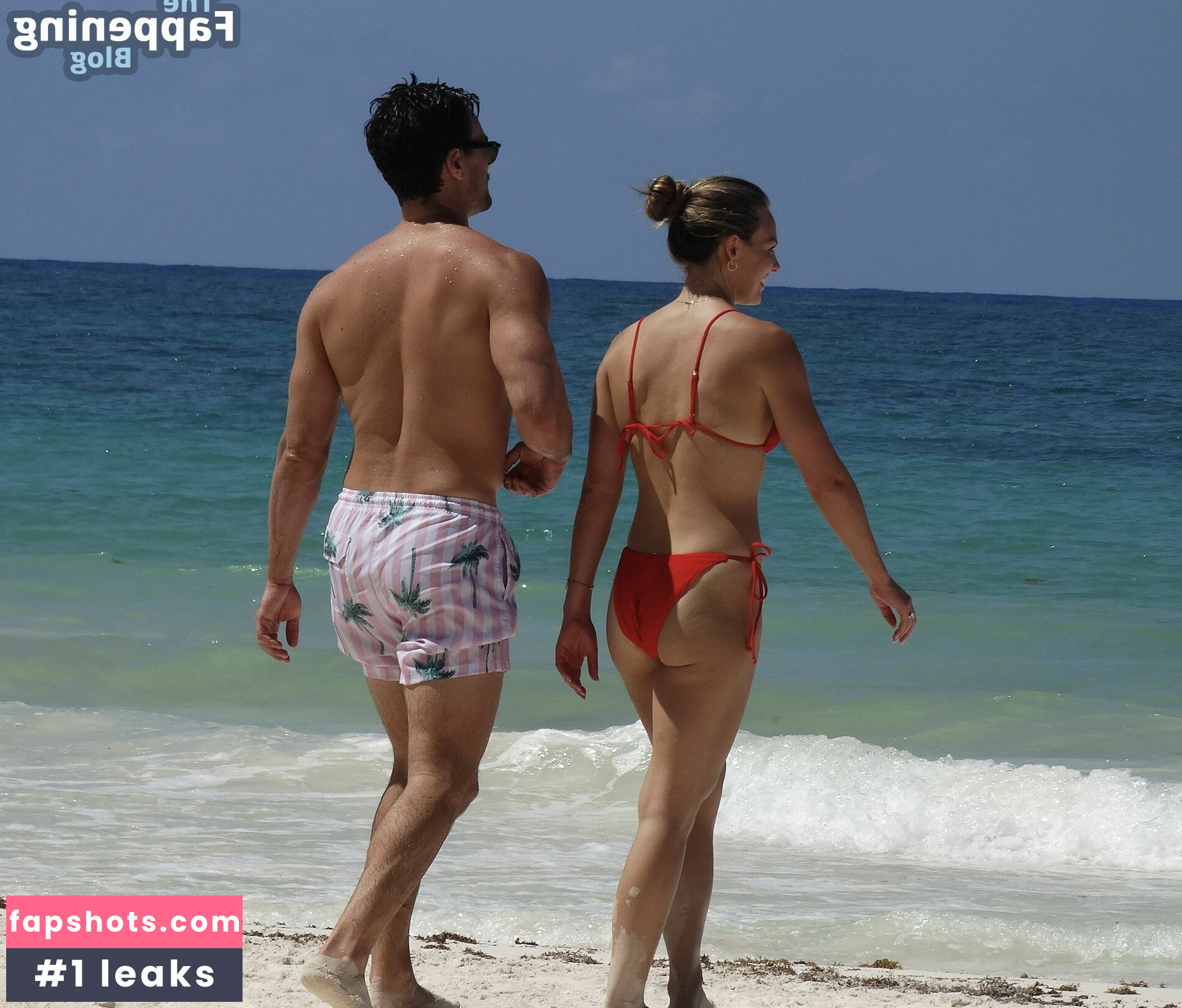 Hannah Brown gallery photo #23