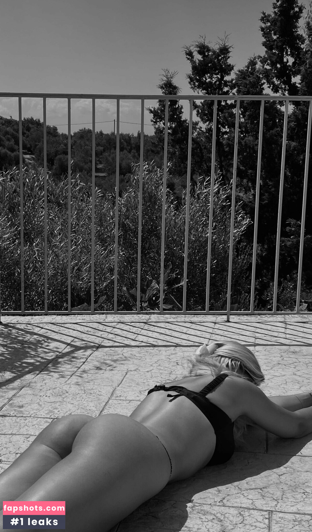 Hannah Bystrom gallery photo #20