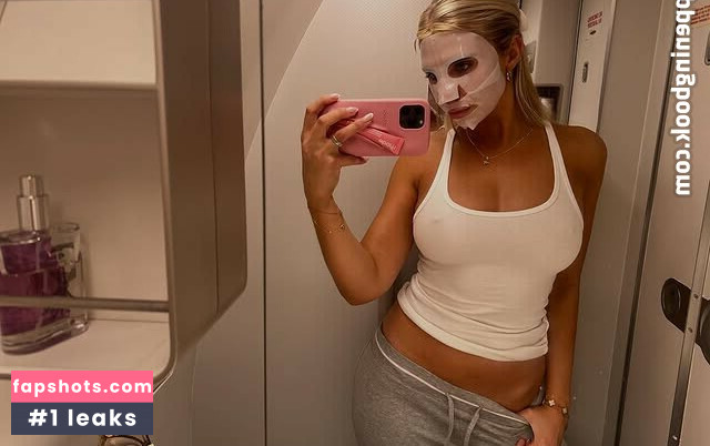 Hannah Bystrom gallery photo #3