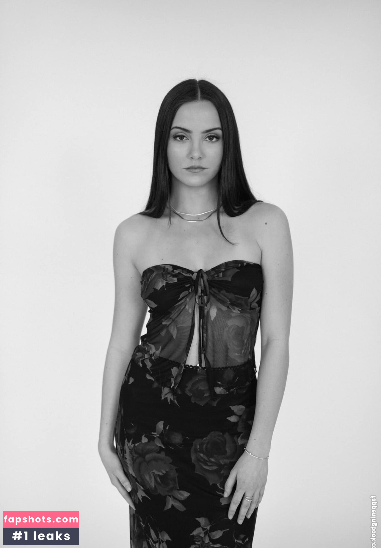 Hannah Cheramy Nude Leaks OnlyFans Photos #3 - LeakJerk