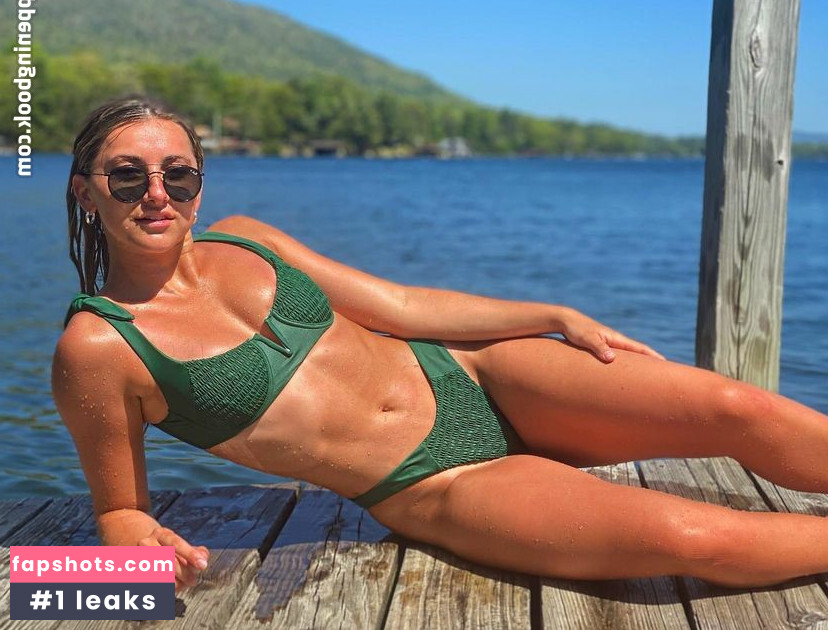 Hannah CookBarstool gallery photo #2