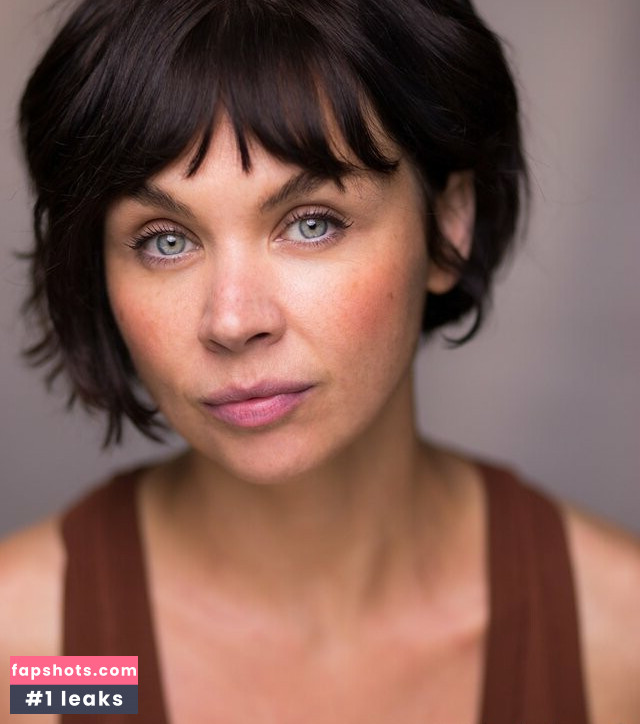 Hannah Donaldson gallery photo #5