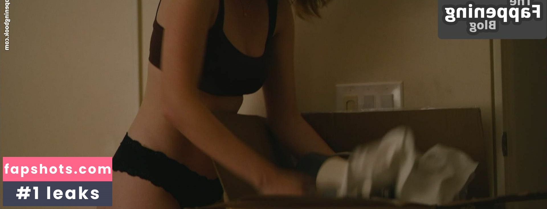 Hannah Einbinder gallery photo #13