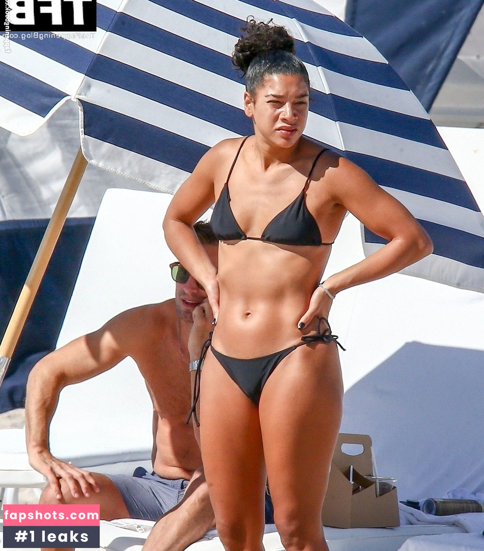 Hannah Fallis Bronfman gallery photo #37