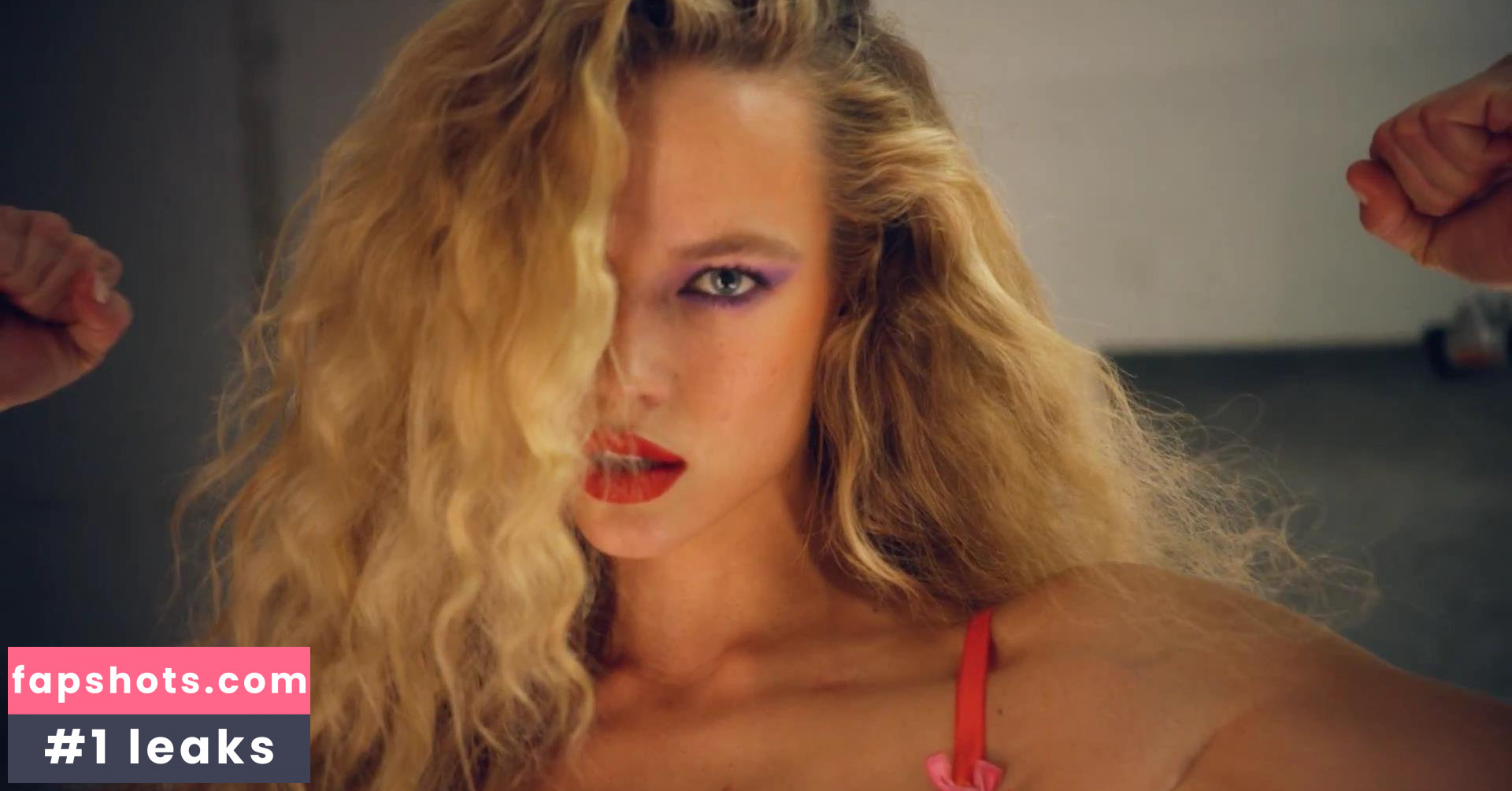 Hannah Ferguson gallery photo #856