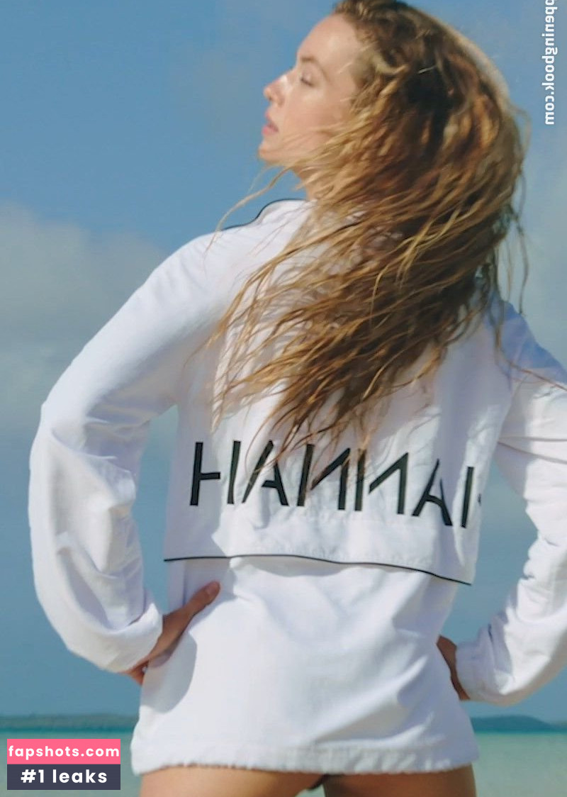 Hannah Ferguson gallery photo #903