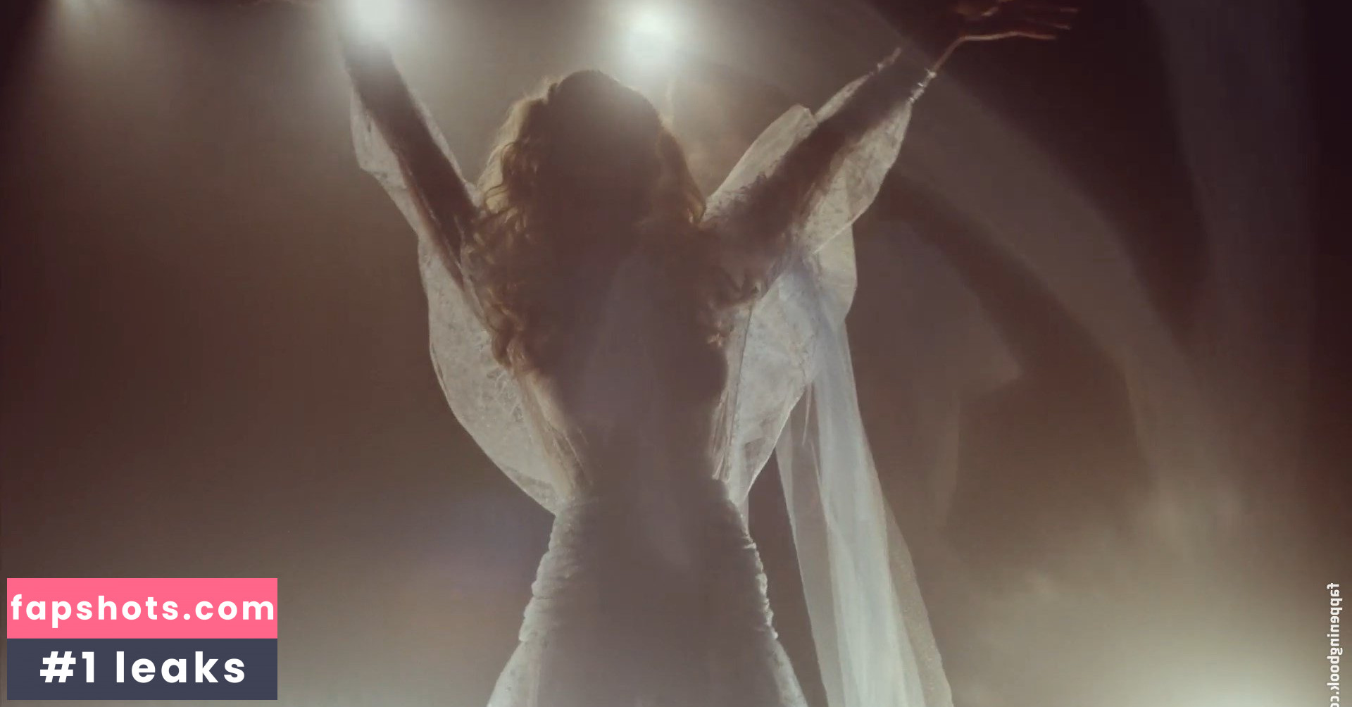 Hannah Ferguson gallery photo #945