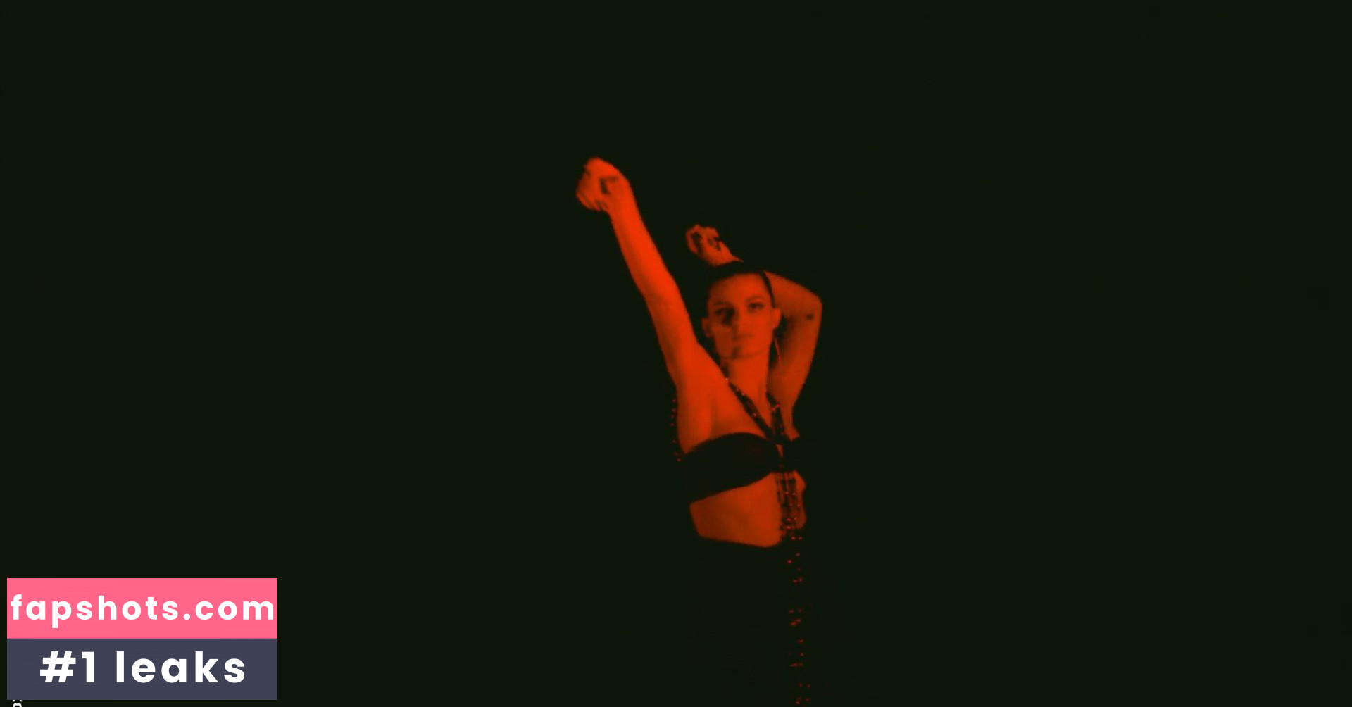 Hannah Ferguson gallery photo #954