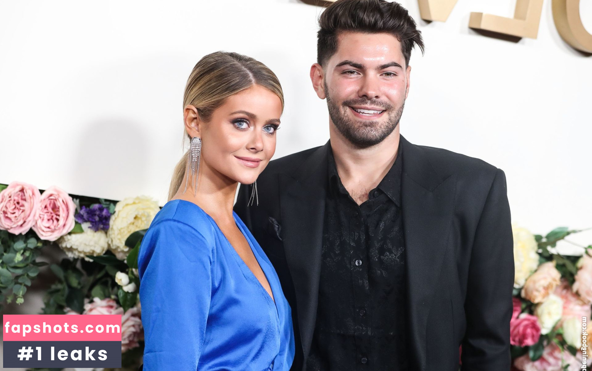 Hannah Godwin gallery photo #85