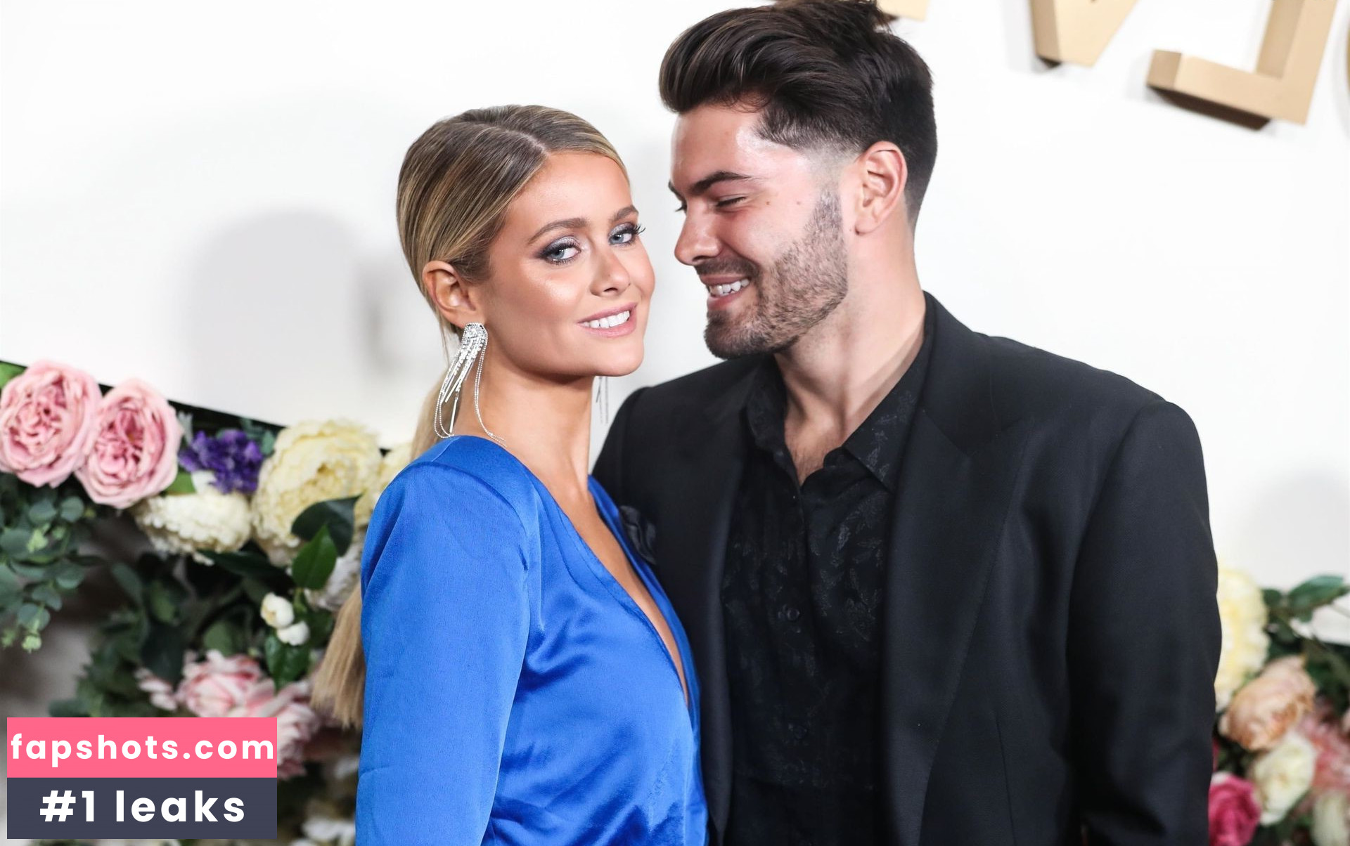 Hannah Godwin gallery photo #90